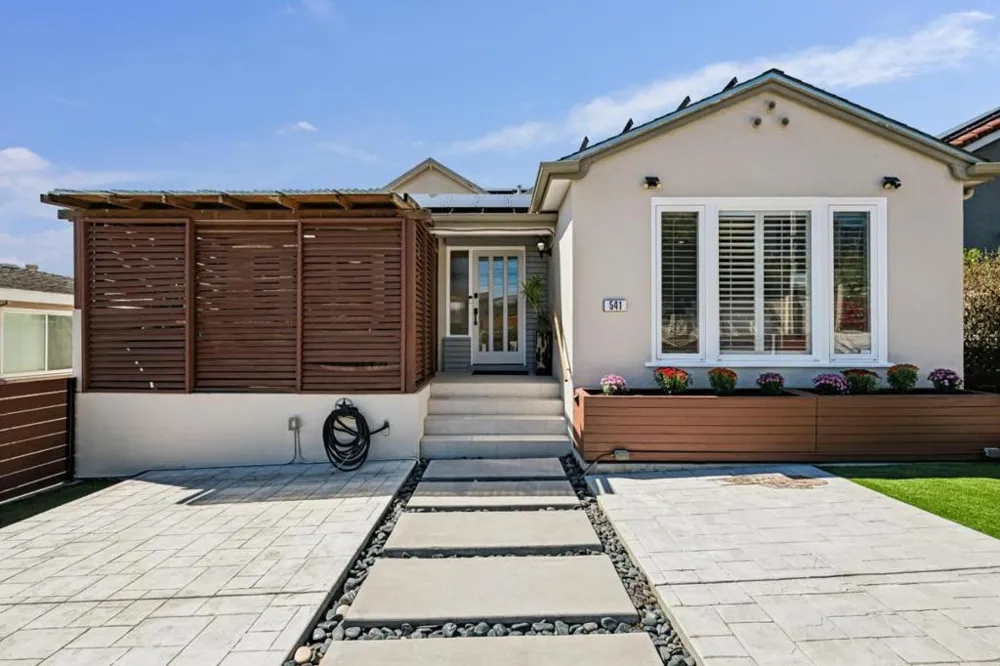 541 Chestnut Avenue South San Francisco, CA 94080