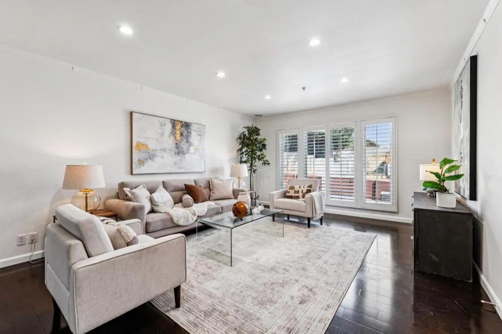 541 Chestnut Avenue South San Francisco, CA 94080