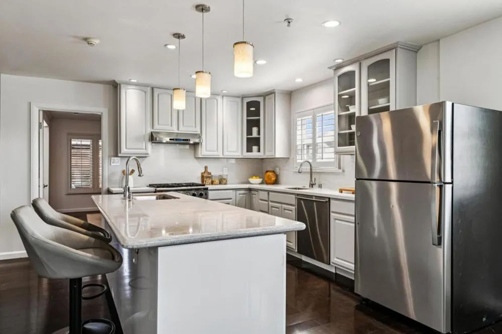 541 Chestnut Avenue South San Francisco, CA 94080