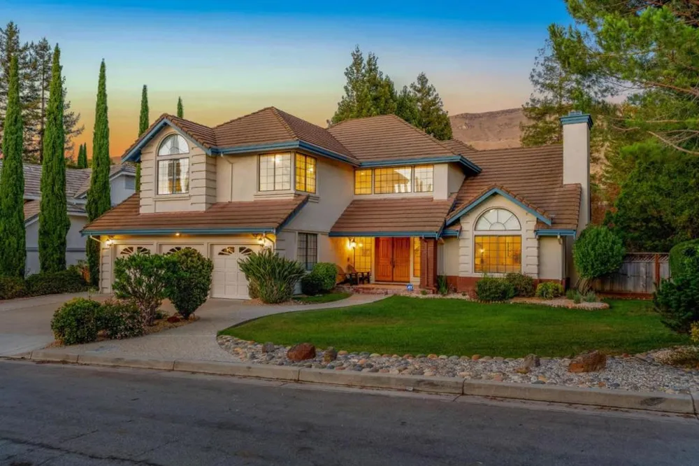 44471 View Point Circle Fremont, CA 94539