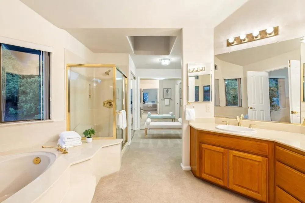 44471 View Point Circle Fremont, CA 94539