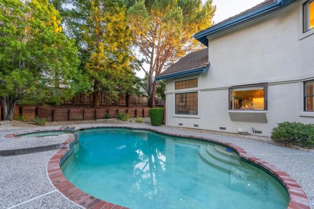 44471 View Point Circle Fremont, CA 94539
