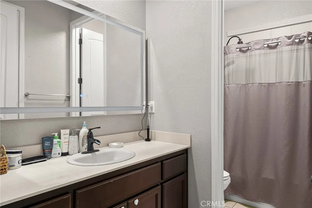 3237 Rogue River Drive Chico, CA 95973