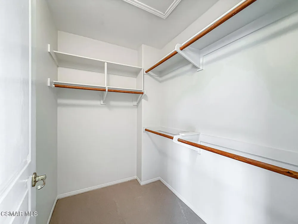 1971 Seabreeze Street Thousand Oaks, CA 91320