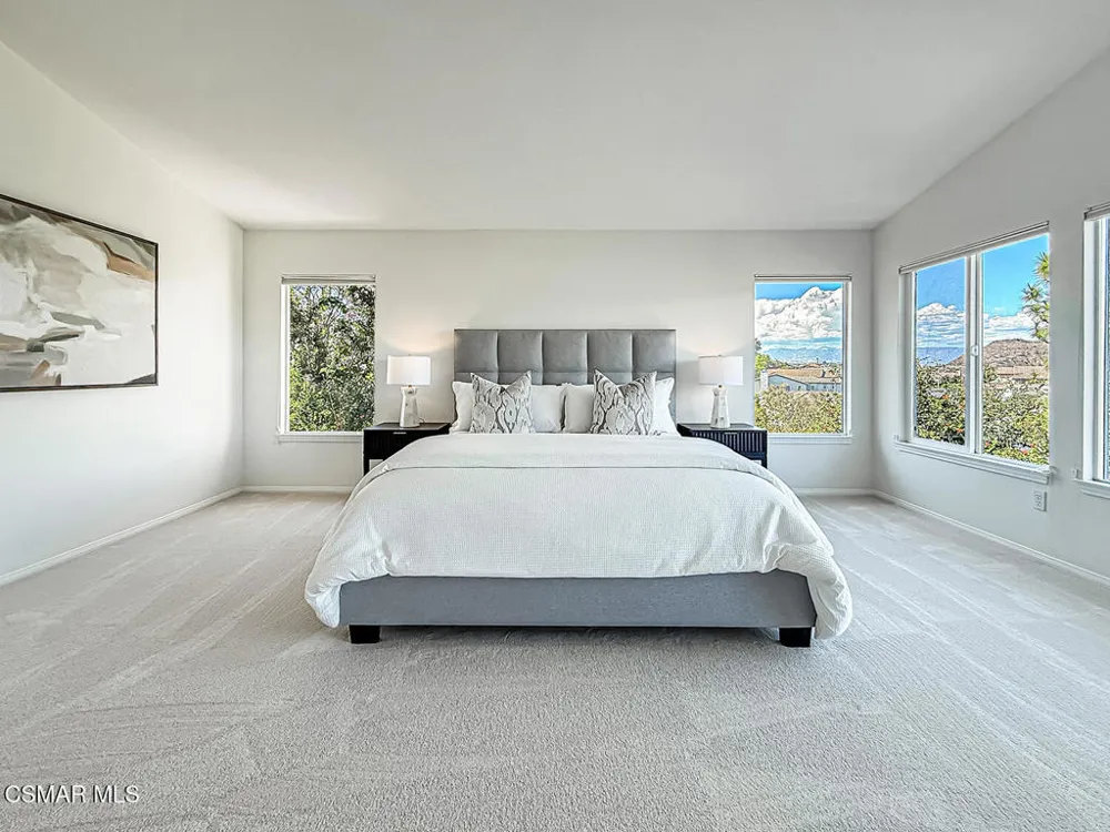 1971 Seabreeze Street Thousand Oaks, CA 91320
