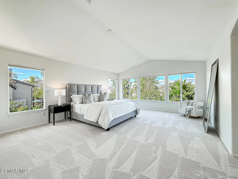 1971 Seabreeze Street Thousand Oaks, CA 91320