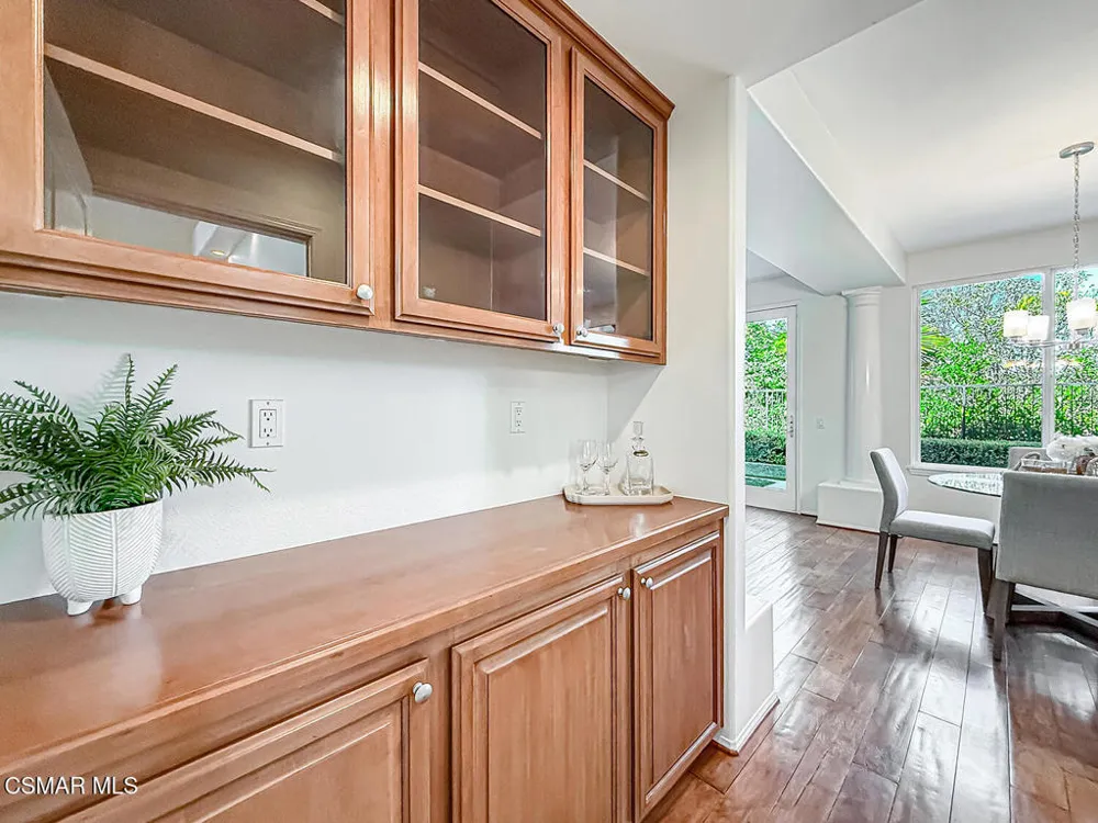 1971 Seabreeze Street Thousand Oaks, CA 91320