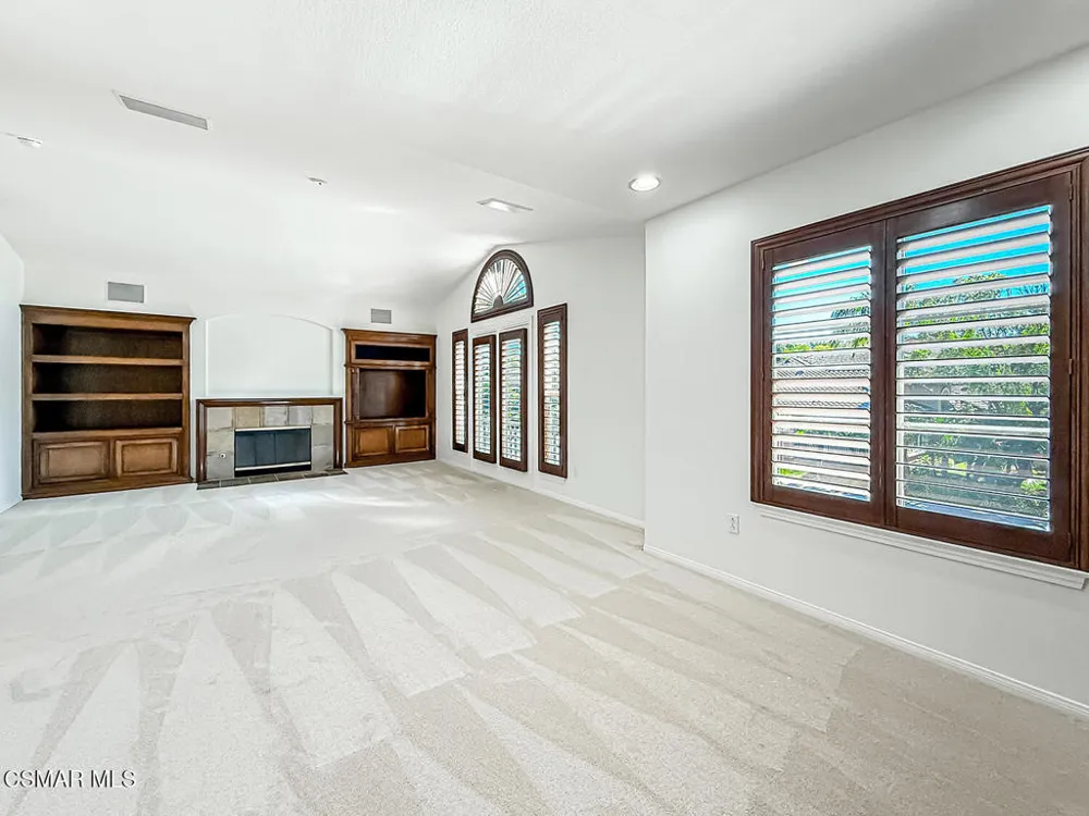 1971 Seabreeze Street Thousand Oaks, CA 91320