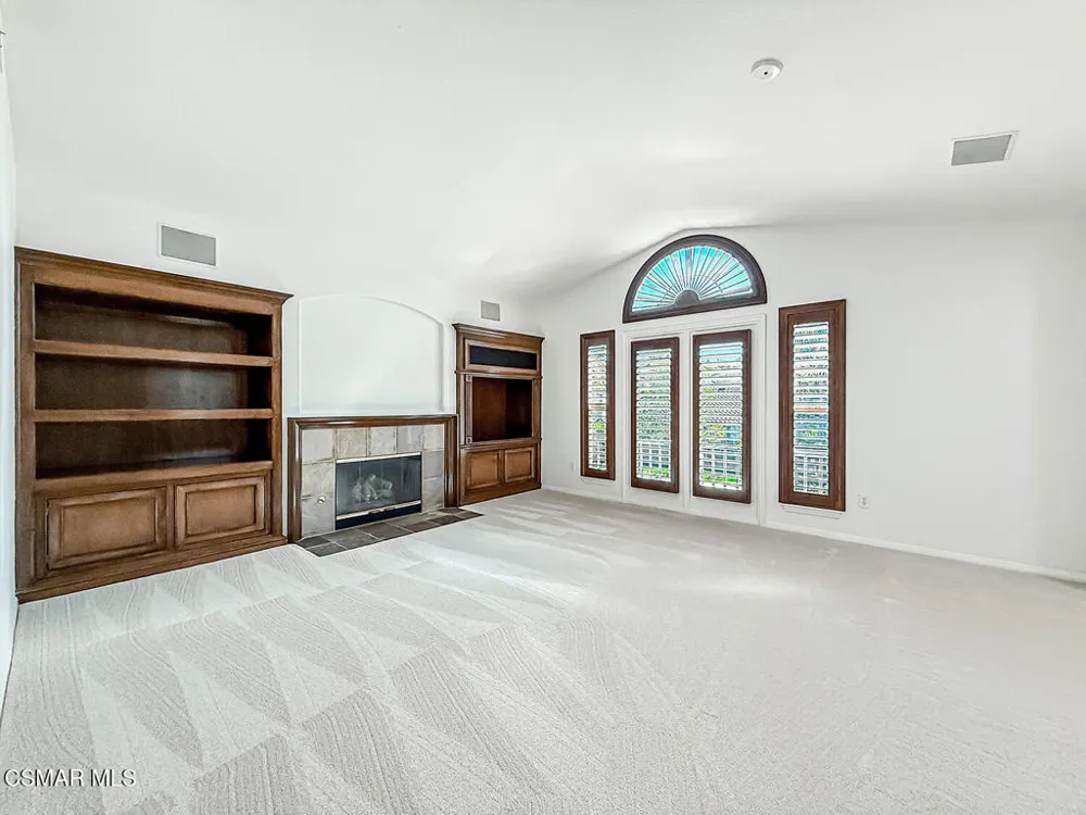 1971 Seabreeze Street Thousand Oaks, CA 91320