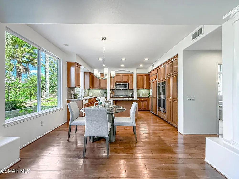 1971 Seabreeze Street Thousand Oaks, CA 91320