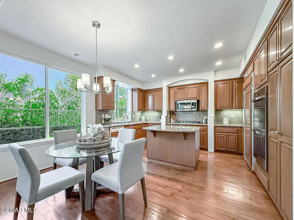 1971 Seabreeze Street Thousand Oaks, CA 91320