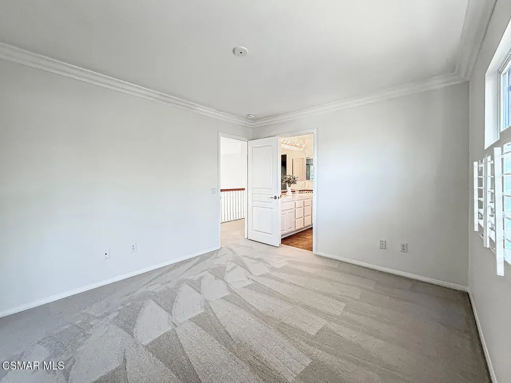 1971 Seabreeze Street Thousand Oaks, CA 91320