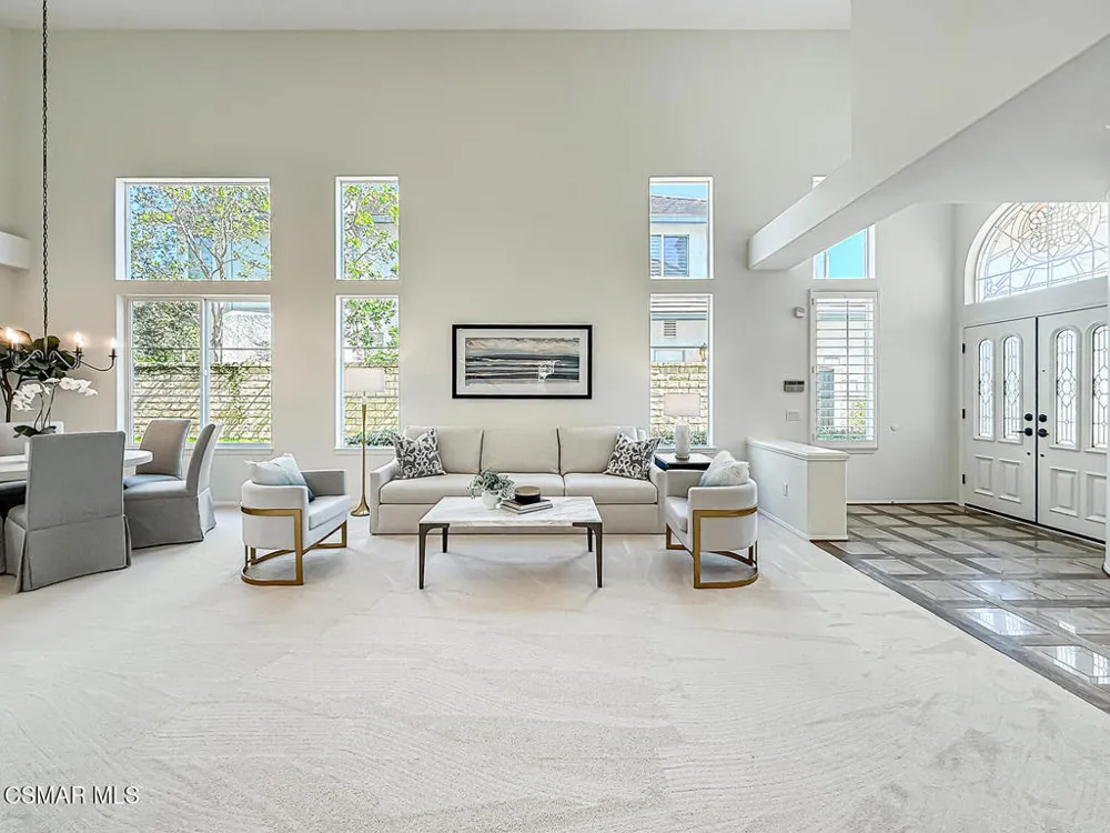 1971 Seabreeze Street Thousand Oaks, CA 91320
