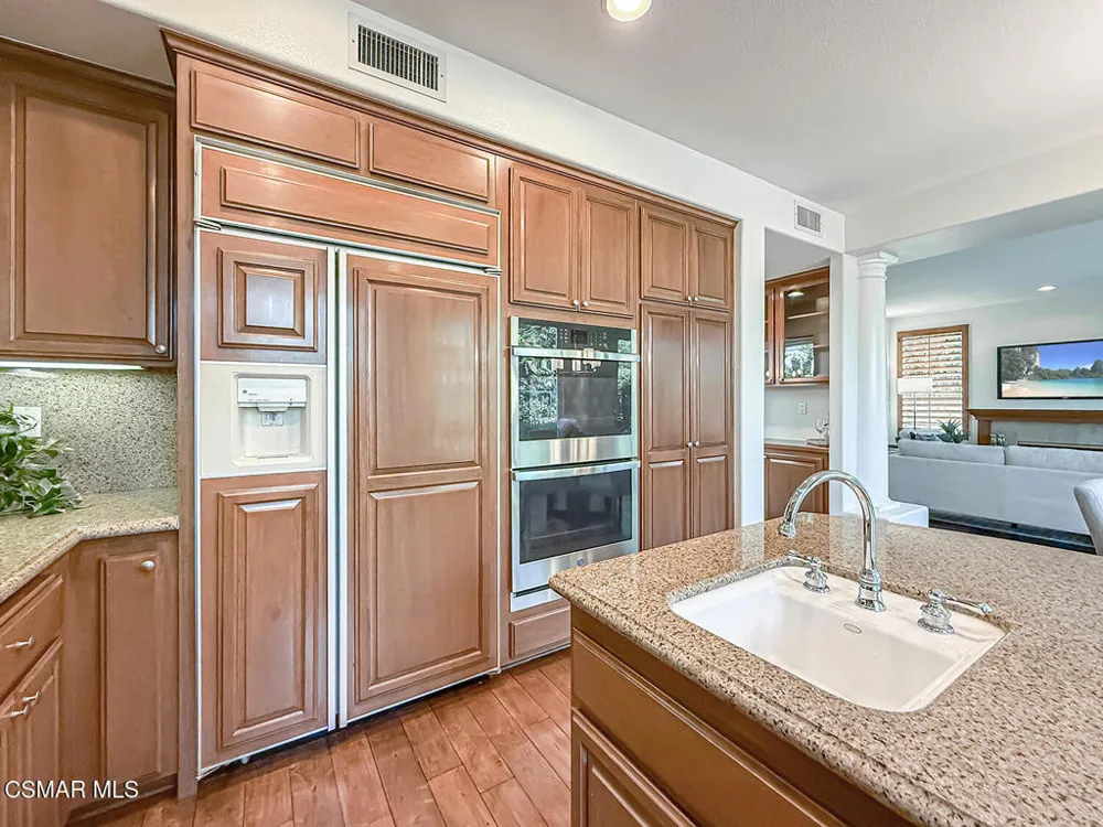 1971 Seabreeze Street Thousand Oaks, CA 91320