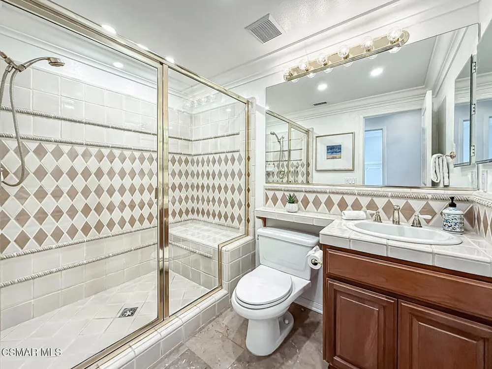 1971 Seabreeze Street Thousand Oaks, CA 91320