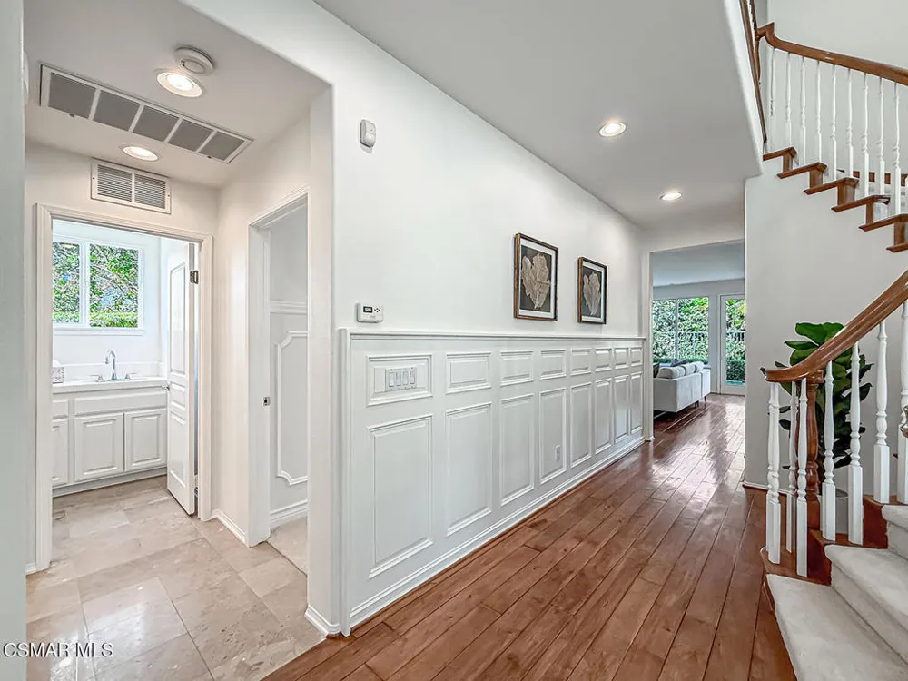 1971 Seabreeze Street Thousand Oaks, CA 91320
