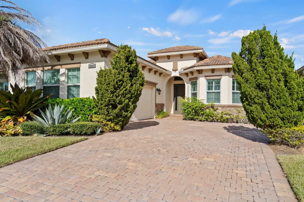 10937 SW Visconti Way Port St. Lucie, FL 34986