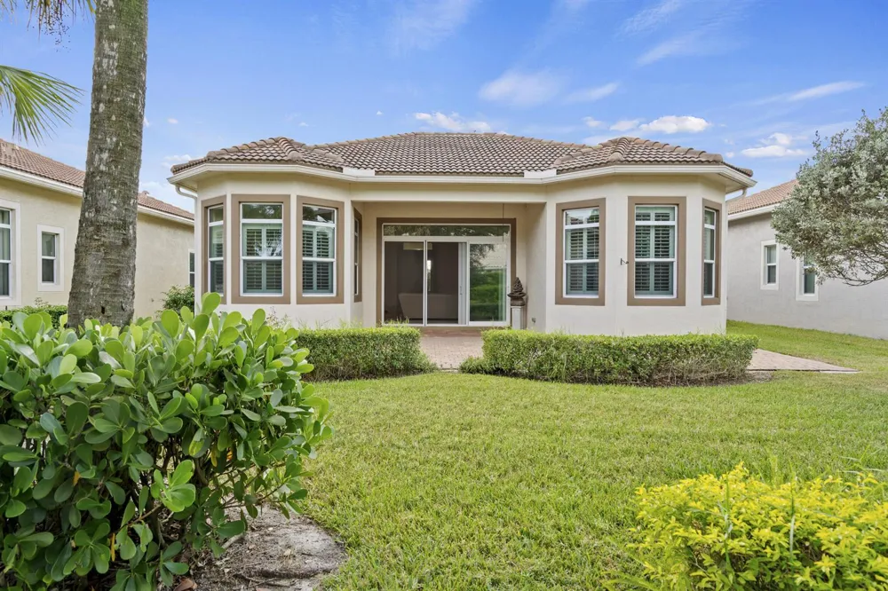 10937 SW Visconti Way Port St. Lucie, FL 34986