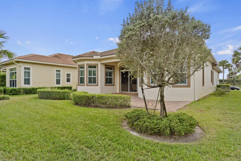 10937 SW Visconti Way Port St. Lucie, FL 34986