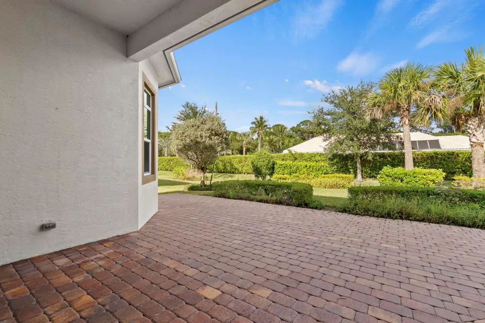 10937 SW Visconti Way Port St. Lucie, FL 34986