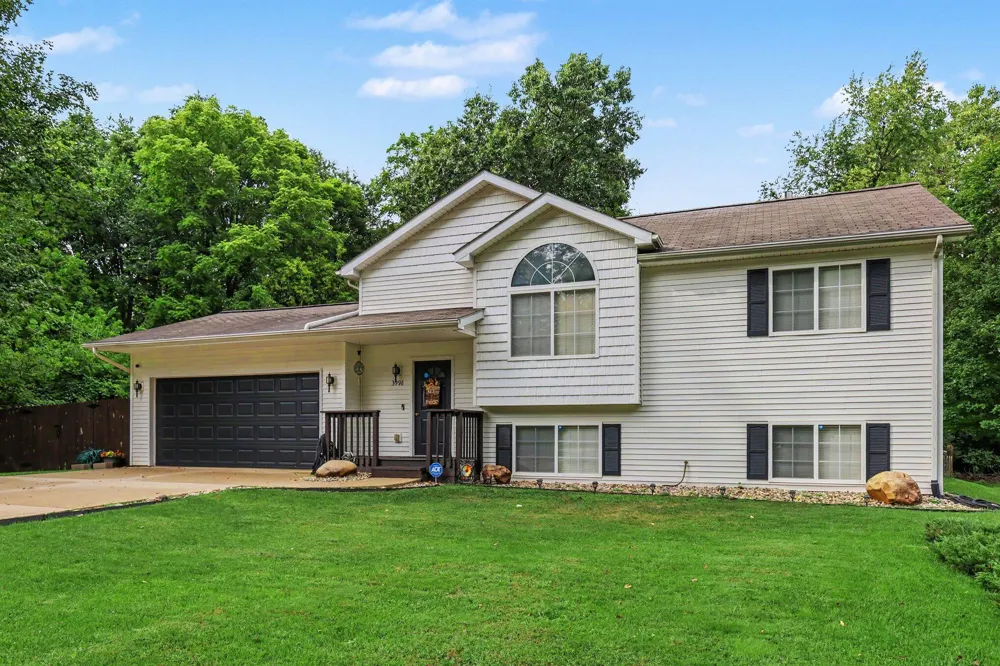 3996 Englewood Street Jackson, MI 49201