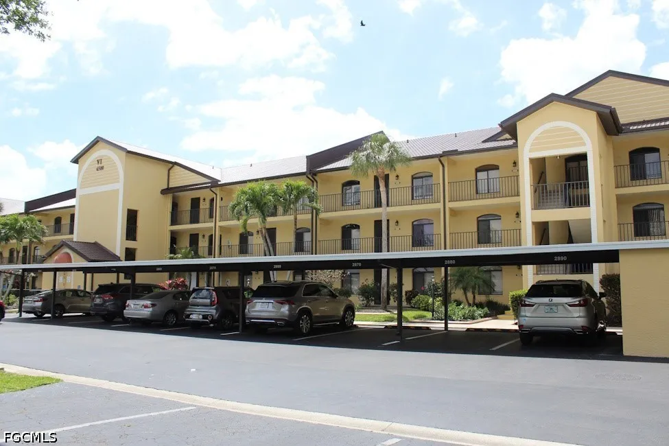 Kelly Cove Drive #2875 Fort Myers, FL 33908