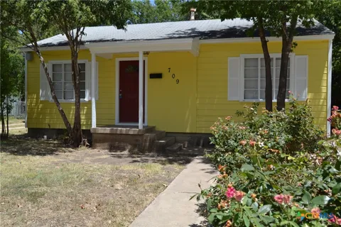 709 Northside Drive