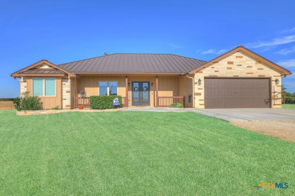8383 State Highway 123 Seguin, TX 78155