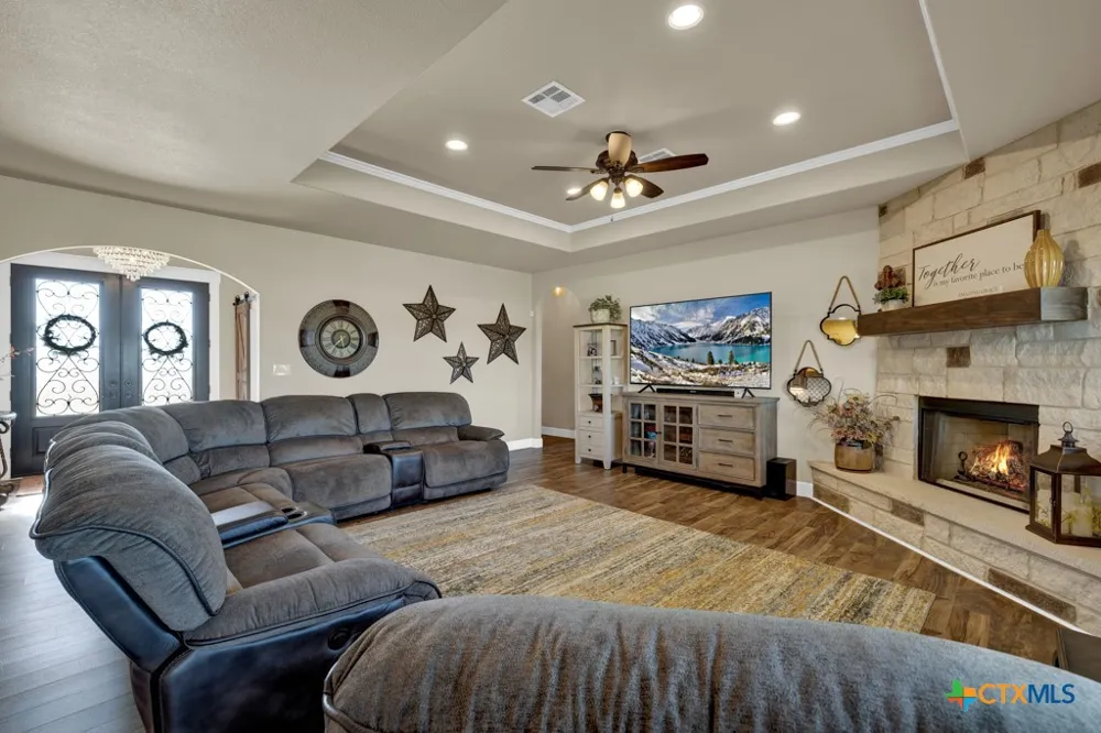 8383 State Highway 123 Seguin, TX 78155