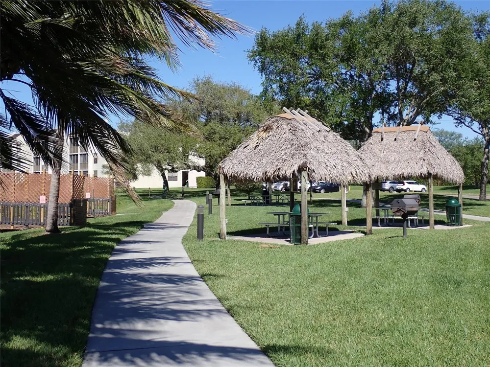 106 Lake Emerald Drive #401 Oakland Park, FL 33309