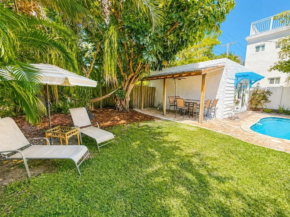 1415 NE 4th Place Fort Lauderdale, FL 33301