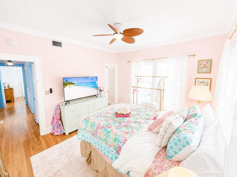 1415 NE 4th Place Fort Lauderdale, FL 33301