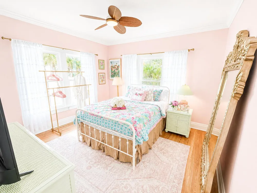 1415 NE 4th Place Fort Lauderdale, FL 33301
