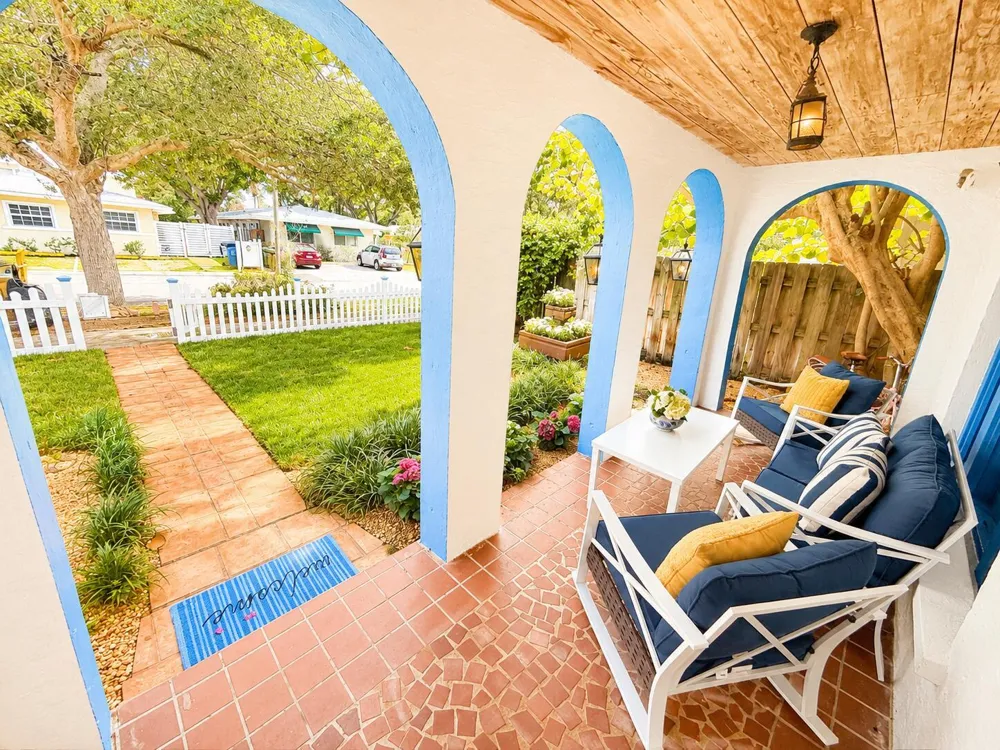 1415 NE 4th Place Fort Lauderdale, FL 33301