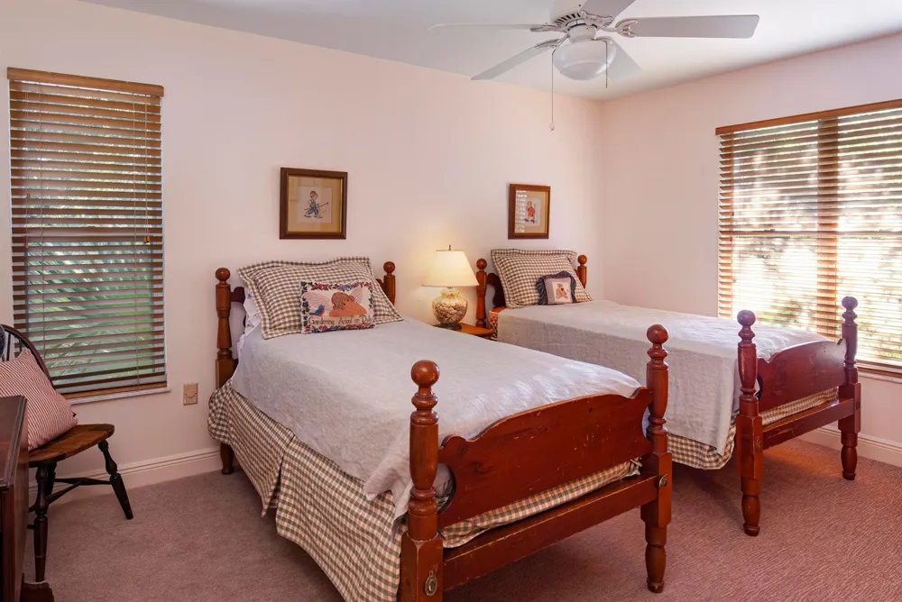 1941 W Shell Lane Vero Beach, FL 32963