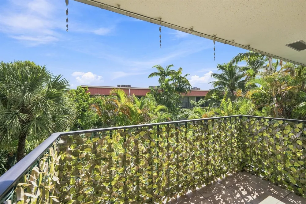 805 W Oakland Park Boulevard Oakland Park, FL 33311
