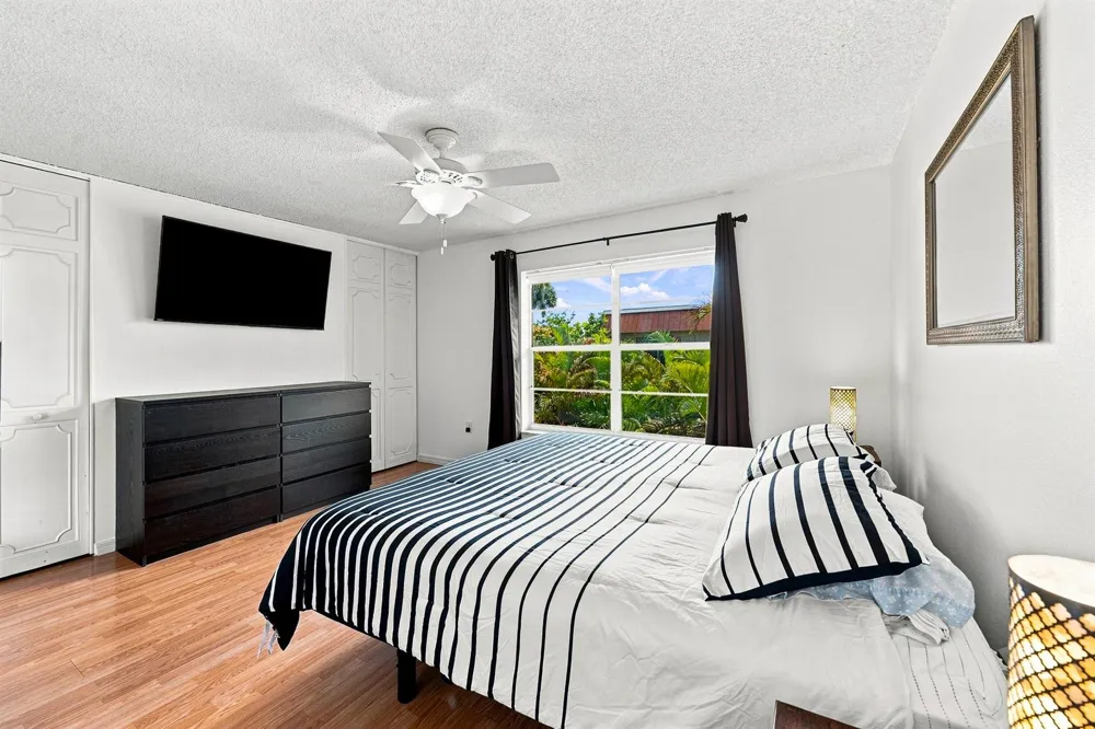 805 W Oakland Park Boulevard Oakland Park, FL 33311