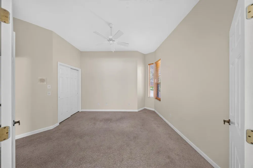 9437 POINCIANA COURT Fort Pierce, FL 34951