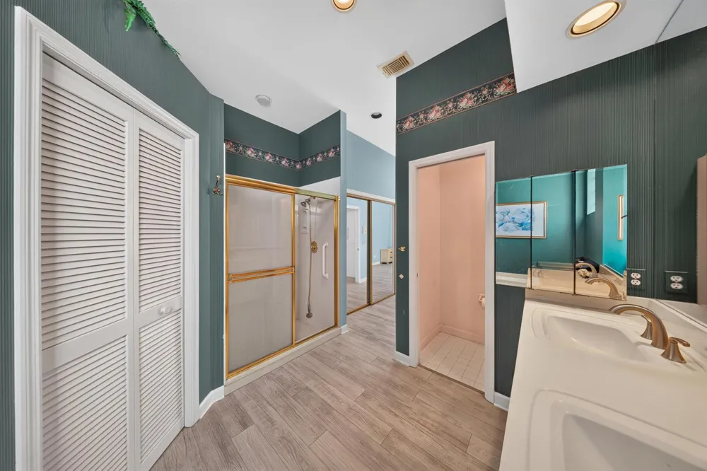 9437 POINCIANA COURT Fort Pierce, FL 34951