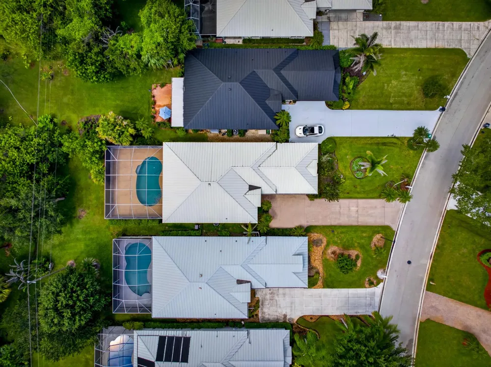 9437 POINCIANA COURT Fort Pierce, FL 34951
