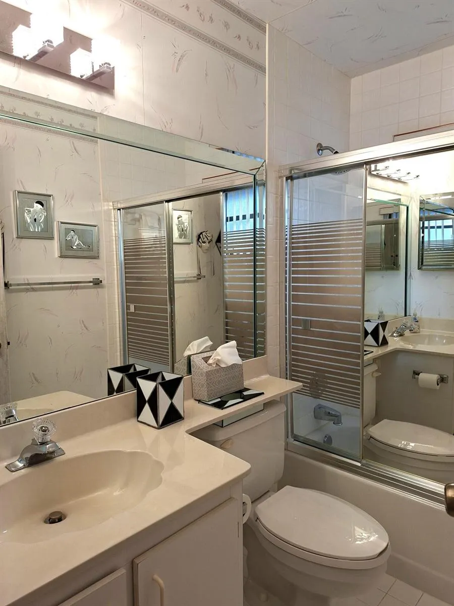 5798 Brook Bound Lane Boynton Beach, FL 33437