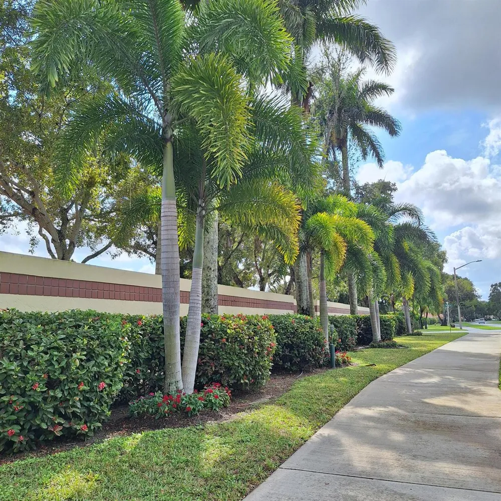 5798 Brook Bound Lane Boynton Beach, FL 33437