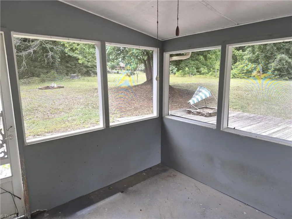 6230 Stanleyville Drive Rural Hall, NC 27045