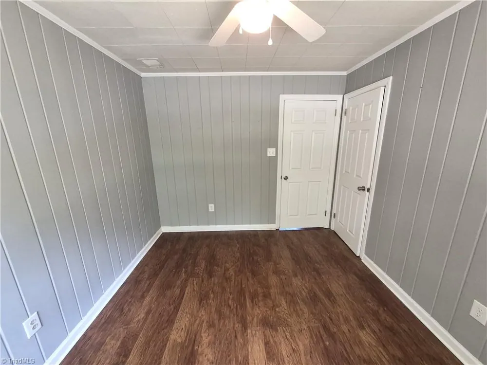 6230 Stanleyville Drive Rural Hall, NC 27045