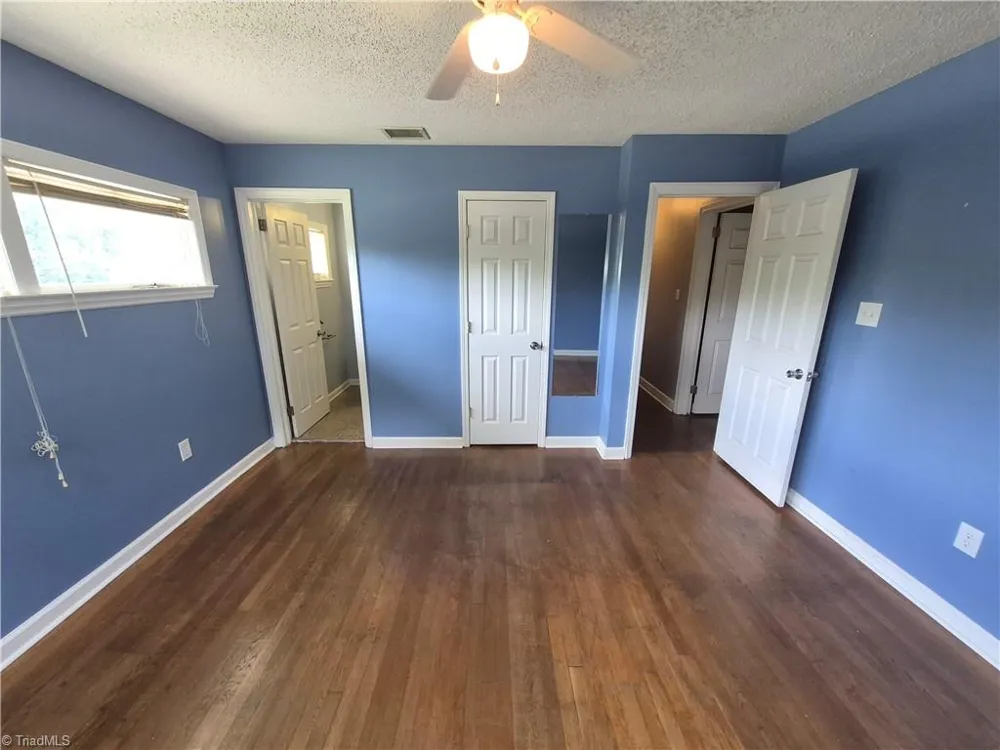 6230 Stanleyville Drive Rural Hall, NC 27045