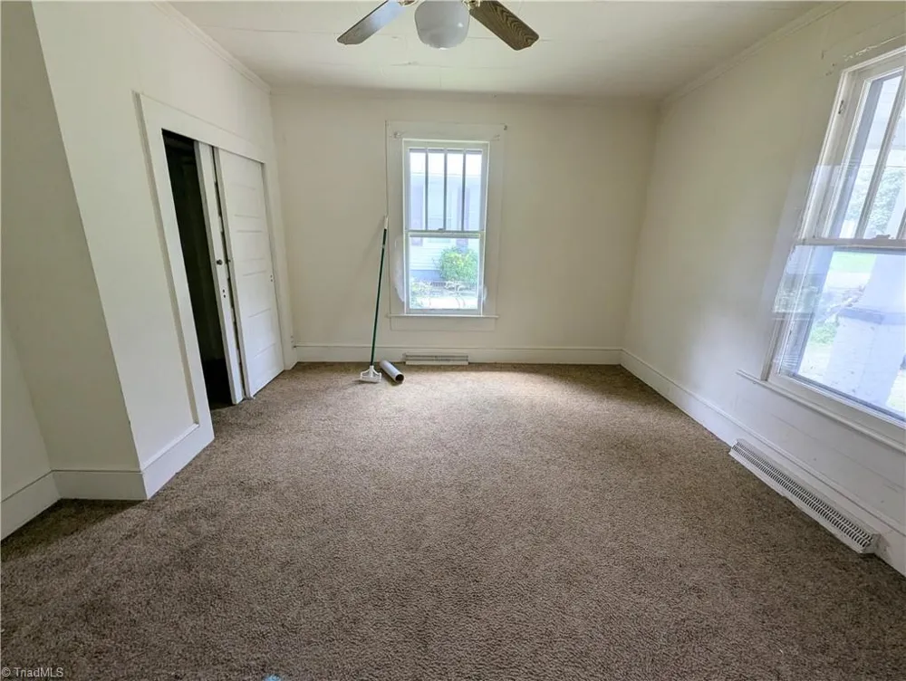 209 Moore Street Thomasville, NC 27360