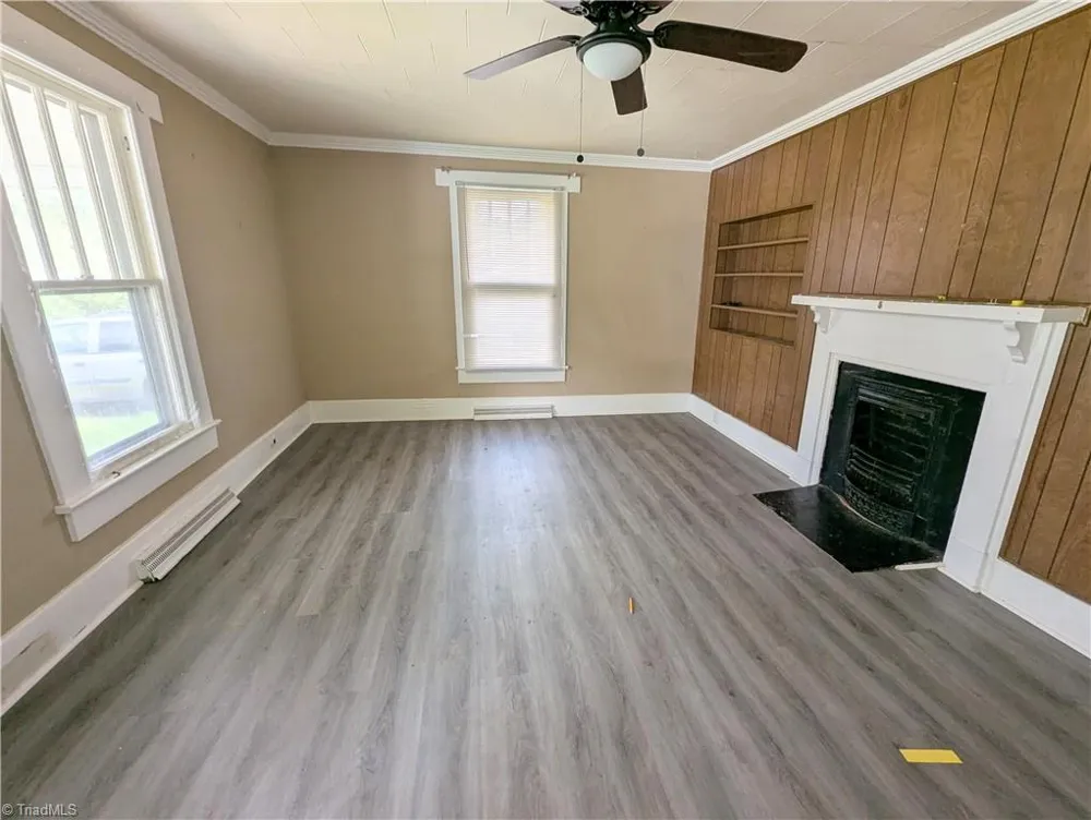 209 Moore Street Thomasville, NC 27360