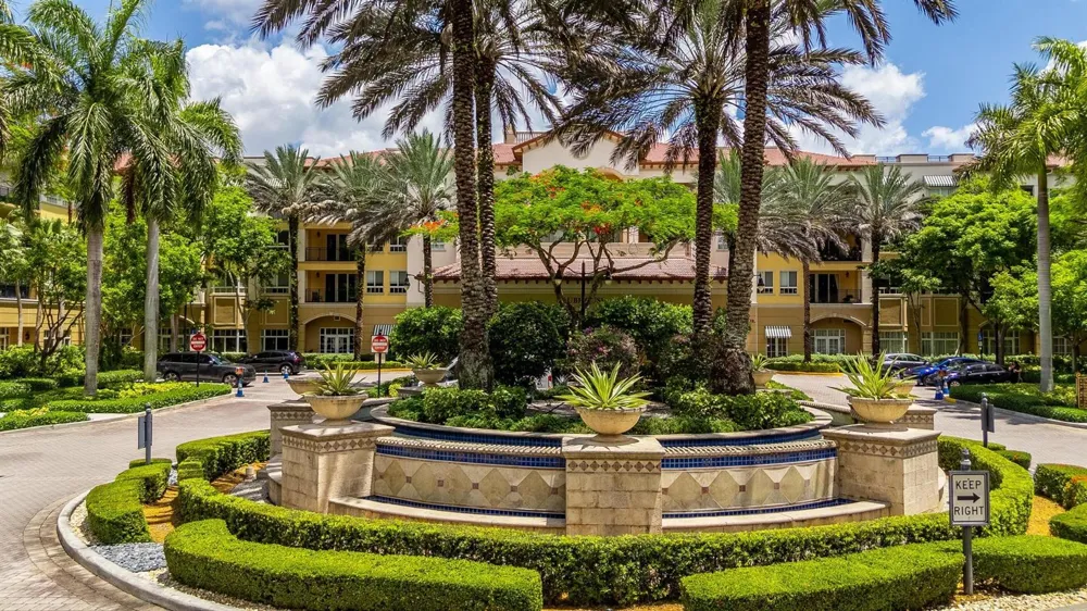 16102 Emerald Estates Drive #128 Weston, FL 33331