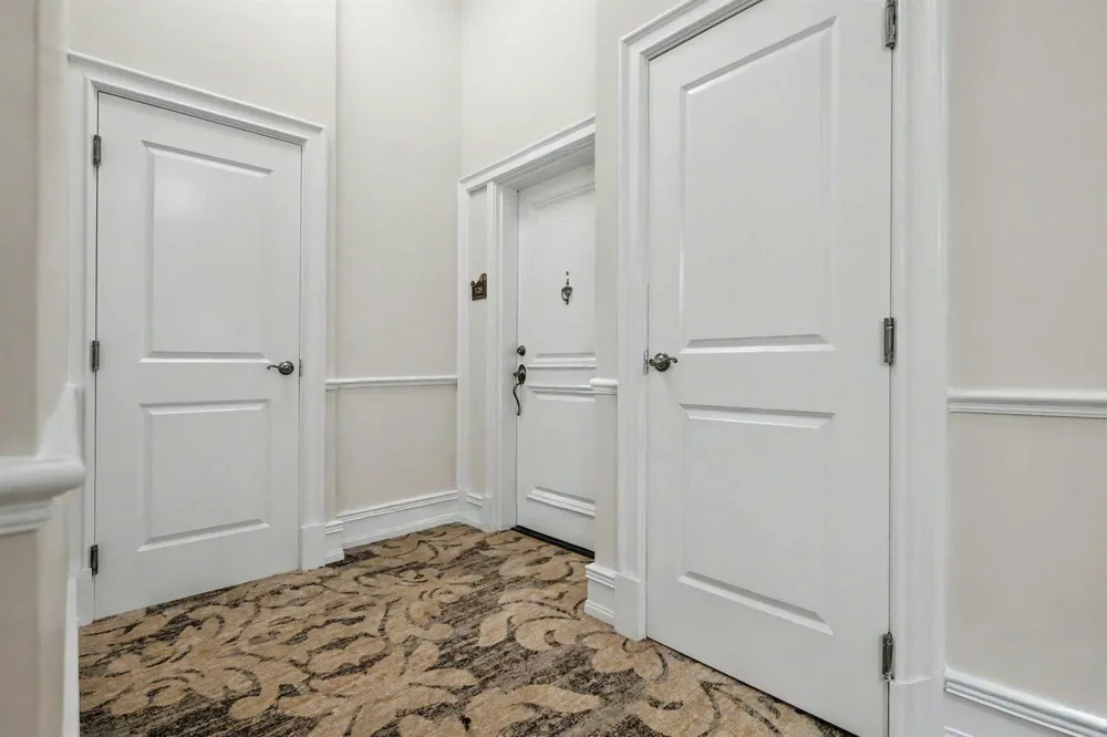 16102 Emerald Estates Drive #128 Weston, FL 33331