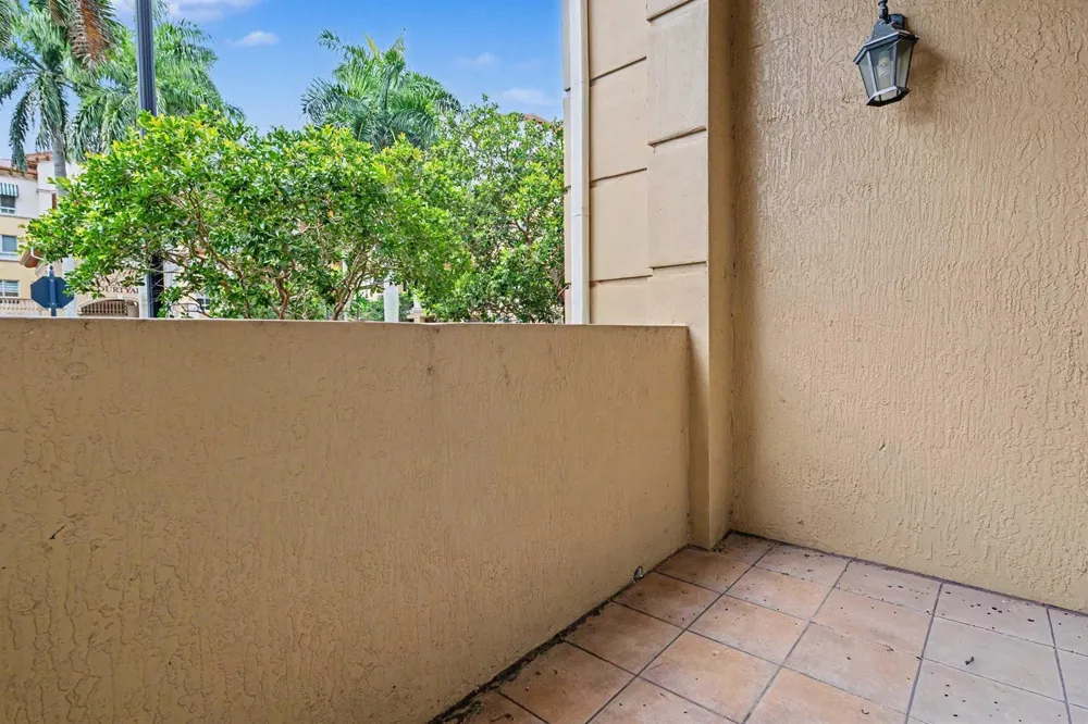 16102 Emerald Estates Drive #128 Weston, FL 33331